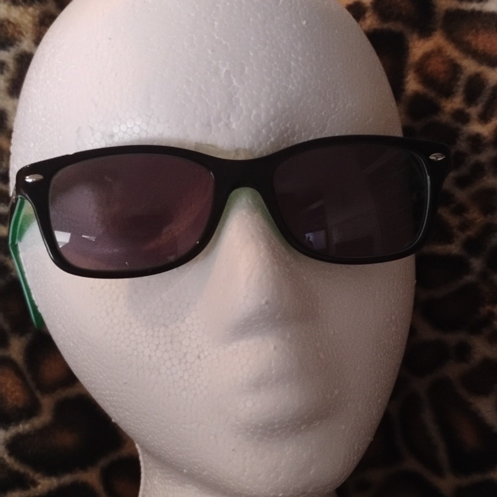 Ray-Ban sunglasses number 1531
